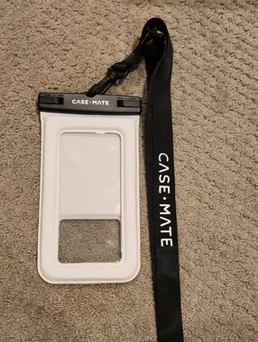NEW Case-Mate Waterproof Phone Pouch with Black Lanyard